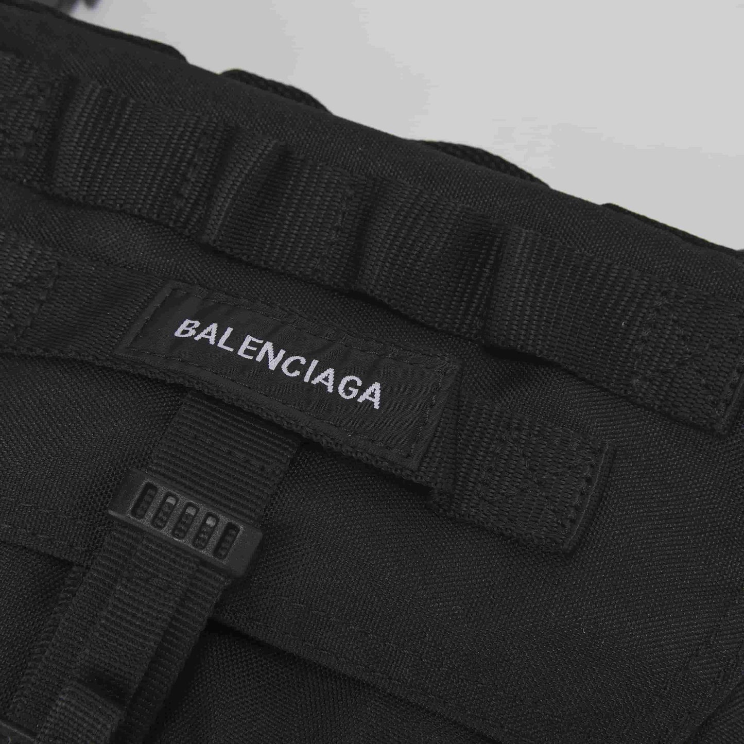 Balenciaga_ RF184