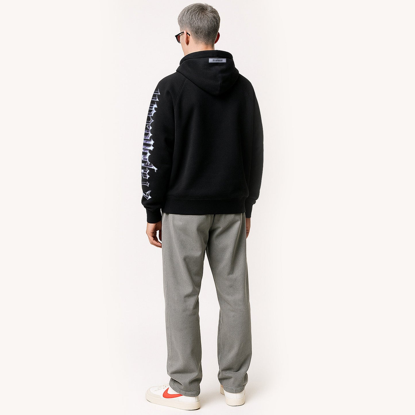 HD02 “21APOLLO.COM”